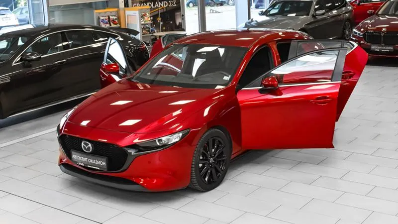 Mazda 3 Comfort Plus 2.0 SKYACTIV-G Image 1