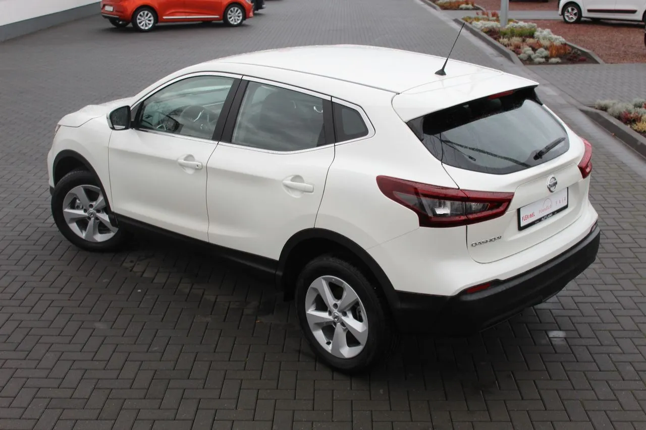 Nissan Qashqai 1.3 DIG-T...  Image 7